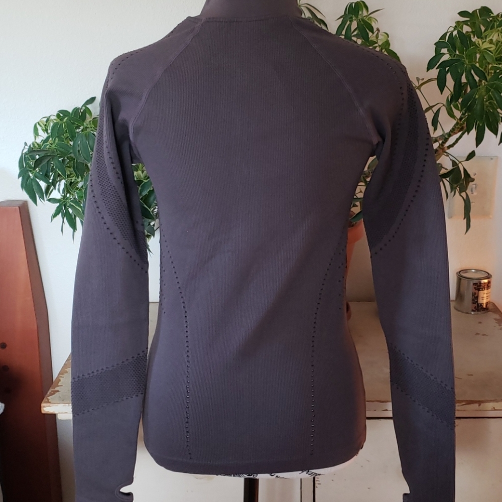 Fabletics jacket - Picture 3 of 11